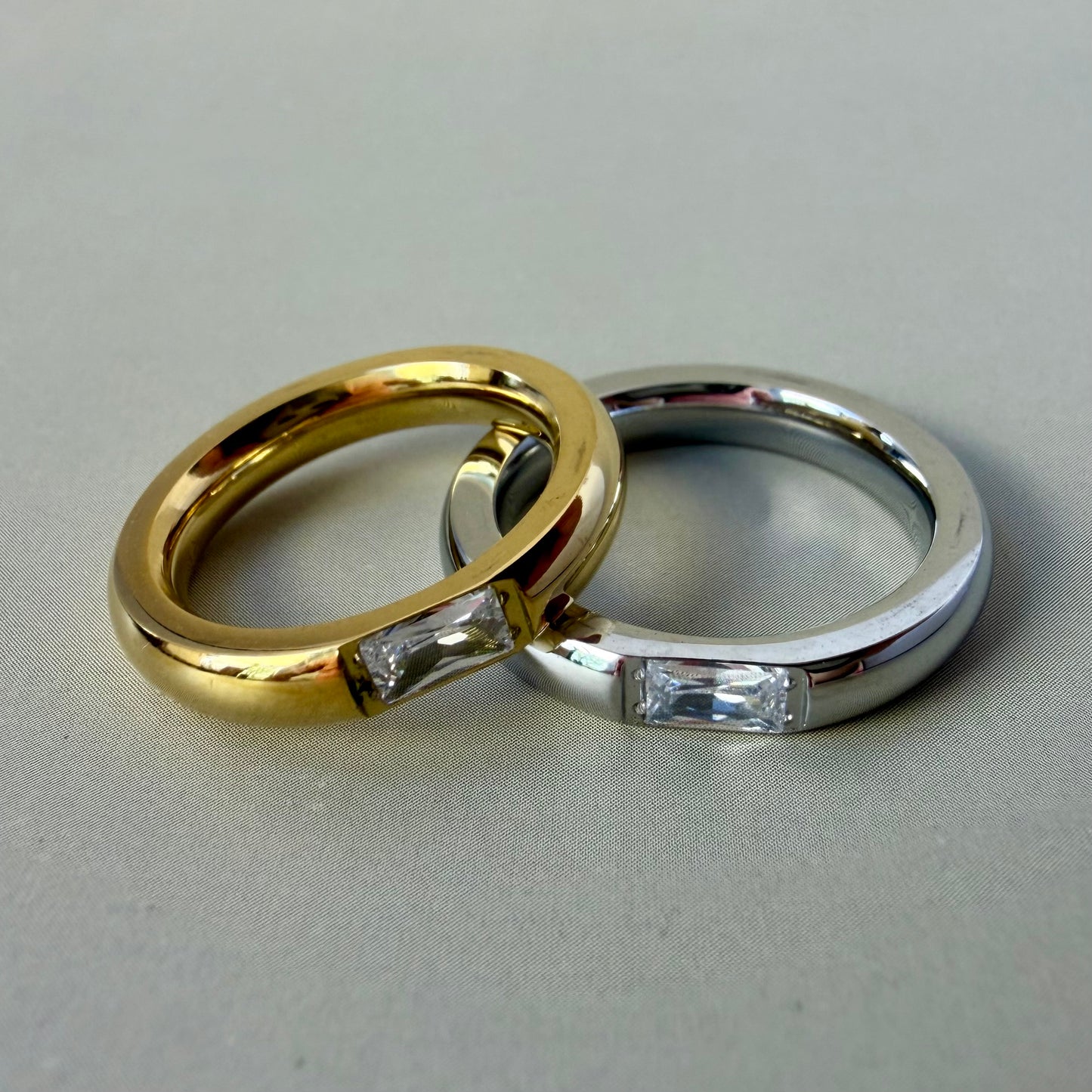 Donatella Ring
