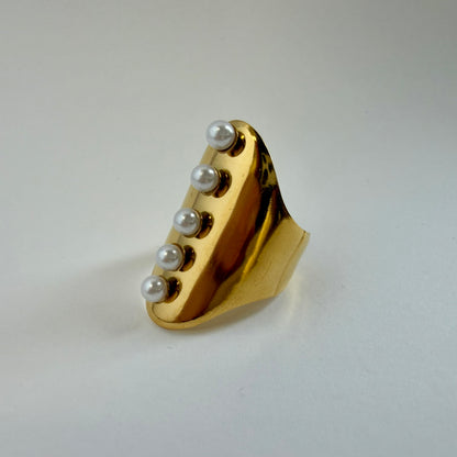 Bianca Ring