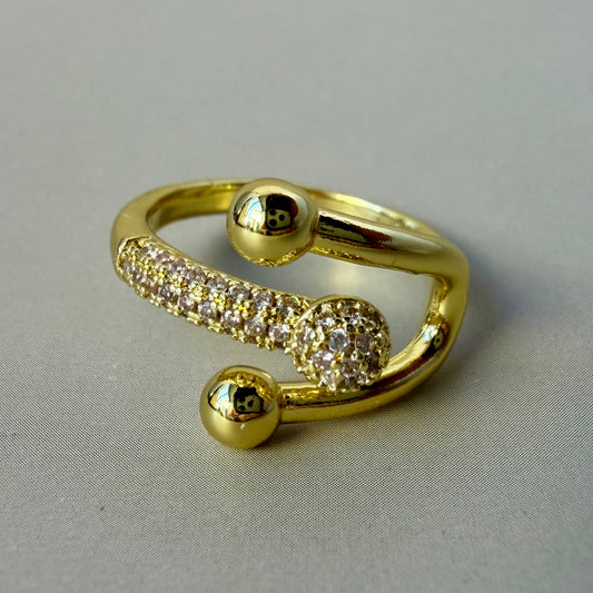 Monique Ring