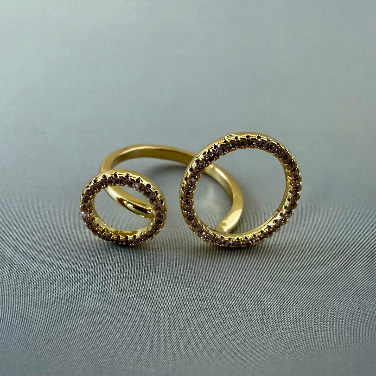 Cinthia Ring
