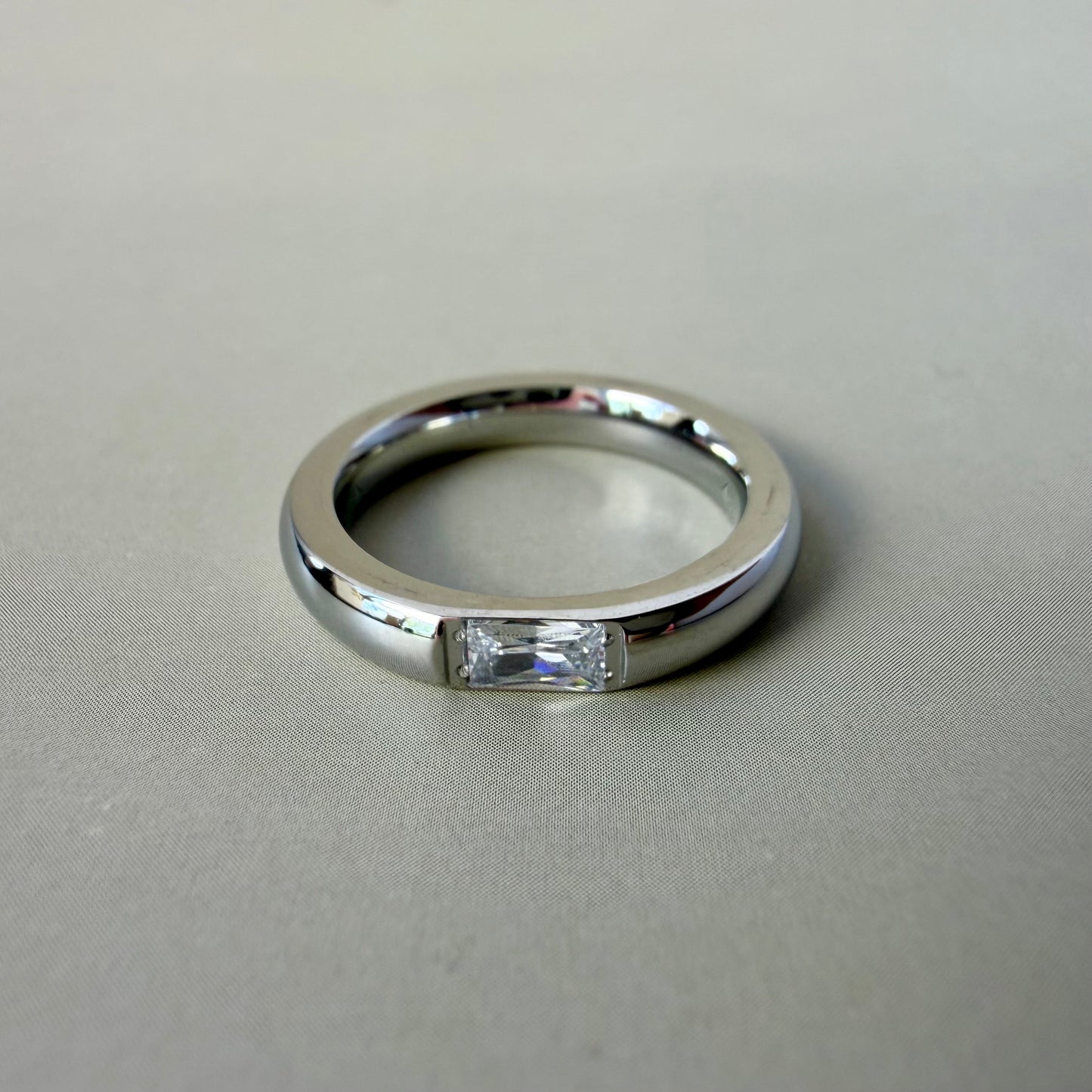 Donatella Ring