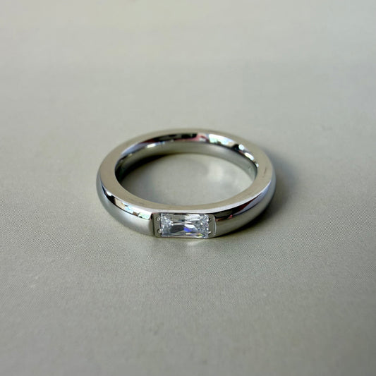 Donatella Ring