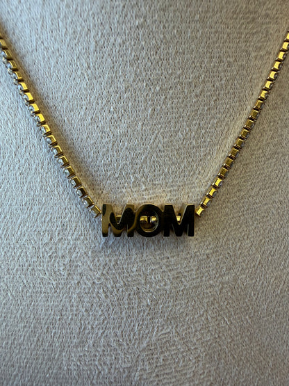 Mom Necklace
